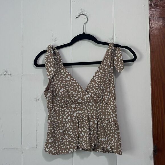Le Lis Tan Spotted Polka Dot Babydoll Tank Small - Picture 1 of 4